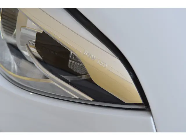 BMW 1 Serie 118i Executive 2018 Benzine 25