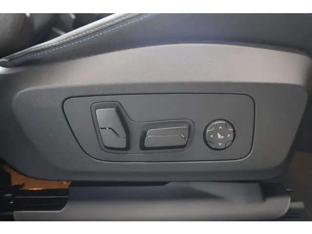 BMW X2 sDrive 20i 2025 Benzine 8