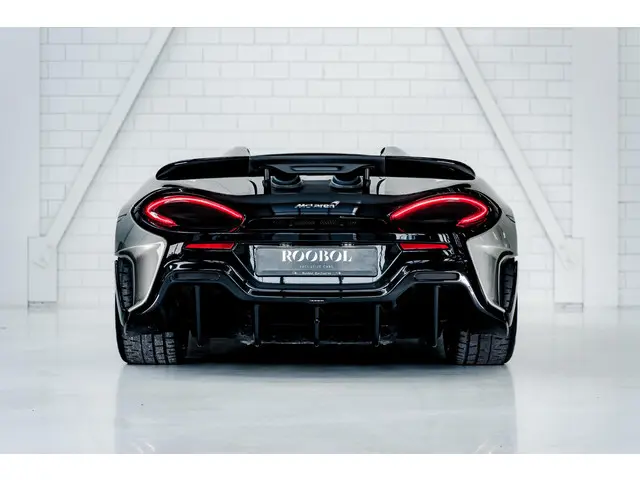 McLaren 600LT Spider 3.8 V8 2020 Benzine 14