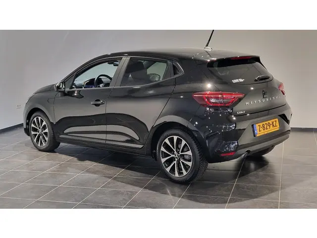 Mitsubishi Colt 1.0T Intense 2024 Benzine 10