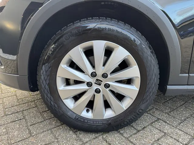 SEAT Arona 1.0 TSI Style 110 Pk 2022 Benzine 8