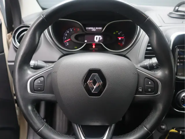 Renault Captur 1.3 TCe Intens Automaat 2019 Benzine 18