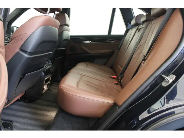 BMW X5 xDrive35i High Executive 2017 Benzine 13