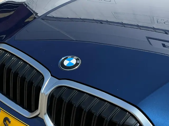 BMW 3 Serie Touring 318i 2023 Benzine 15