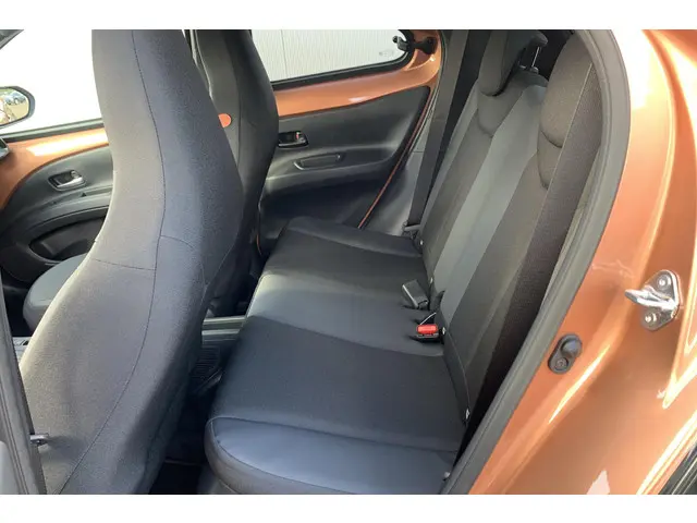 Toyota Aygo X Hybrid 115 envy 2026 Hybride Benzine 11