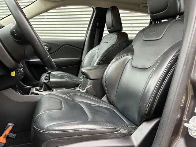 Jeep Cherokee 2.0 Longtitude 2017 Diesel 7