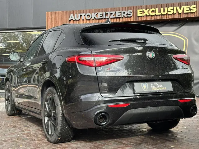 Alfa Romeo Stelvio 2.0 T AWD Veloce 2022 Benzine 9