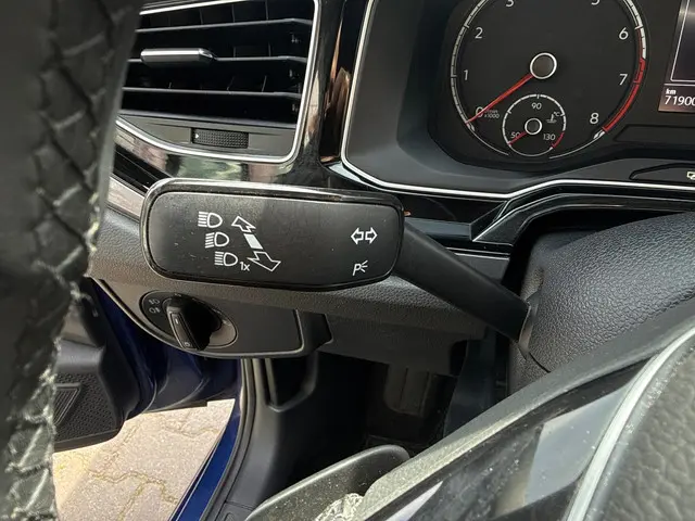 Volkswagen Polo 1.0 TSI Highline 2018 Benzine 21