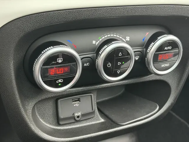 Fiat 500L 0.9 TwinAir Easy 2013 Benzine 13