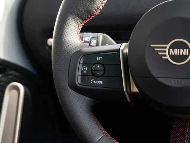 MINI Aceman SE 2025 Elektrisch 25