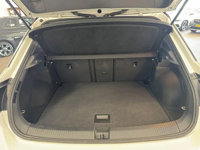 Volkswagen T-Roc 1.5 TSI 2021 Benzine 13