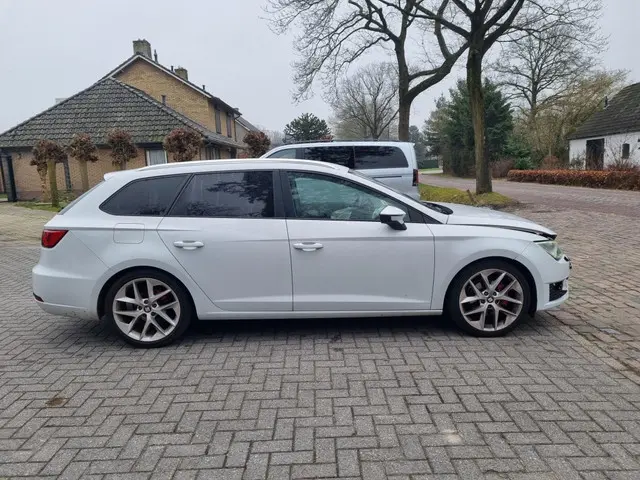 SEAT Leon ST 1.4 EcoTSI FR 2015 Benzine 6