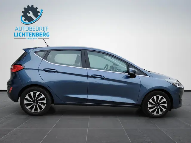 Ford Fiesta 1.0 EcoBoost Hybrid Titanium 2023 Benzine 9