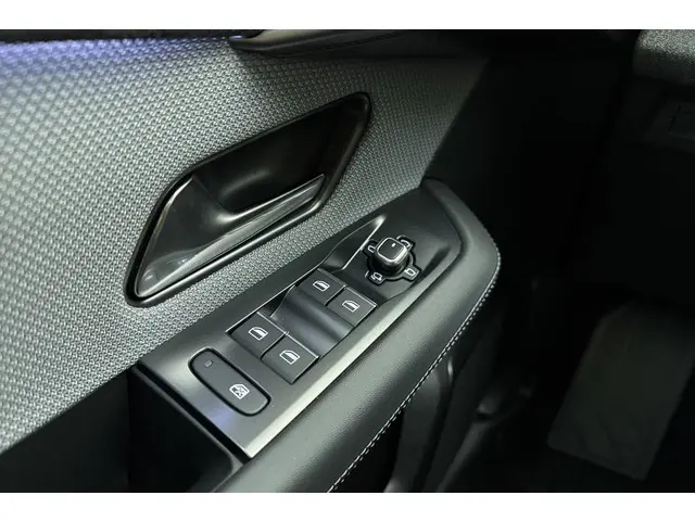 Opel Grandland Electric GS 73 kWh 2024 Elektrisch 23