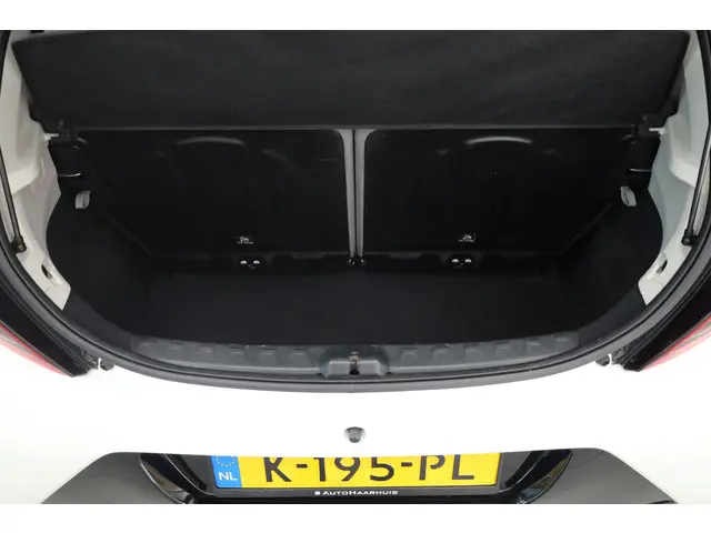Toyota Aygo 1.0 VVT-i x-play 2021 Benzine 24