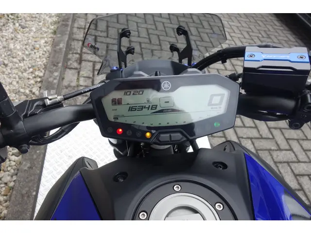 Yamaha MT 07 ABS 2018 Benzine 14