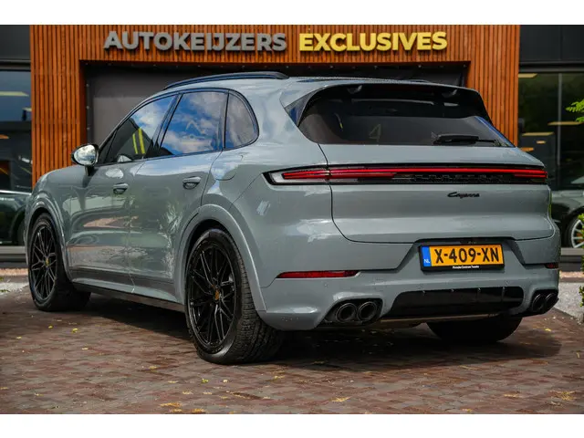 Porsche Cayenne 3.0 E-Hybrid 2024 Hybride Benzine 7