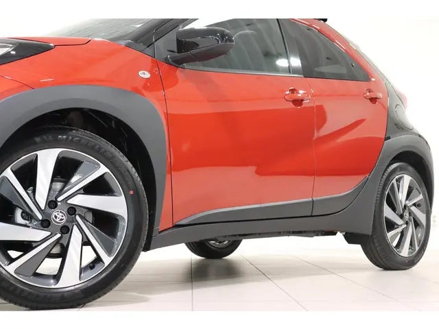 Toyota Aygo X 1.0 VVT-i MT Envy, 2025 Benzine 11