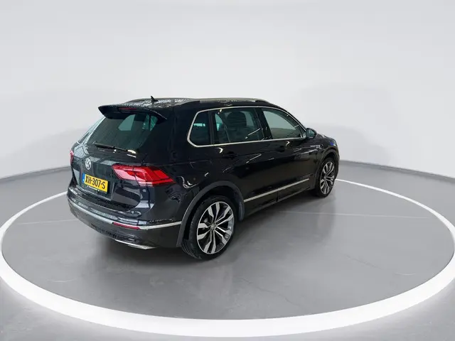 Volkswagen Tiguan 2.0 TSI 4Motion Highline 2019 Benzine 8