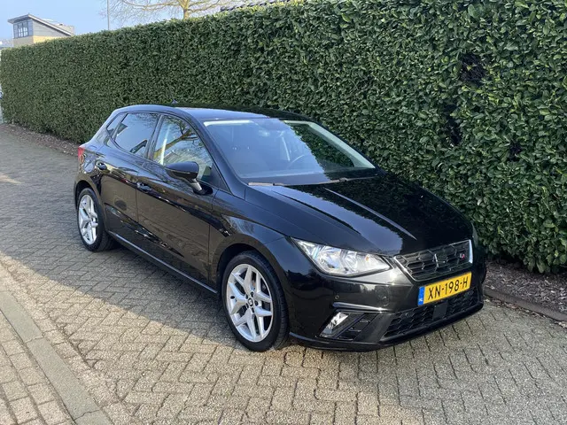 SEAT Ibiza 1.0 TSI FR Business Intense 2019 Benzine 19