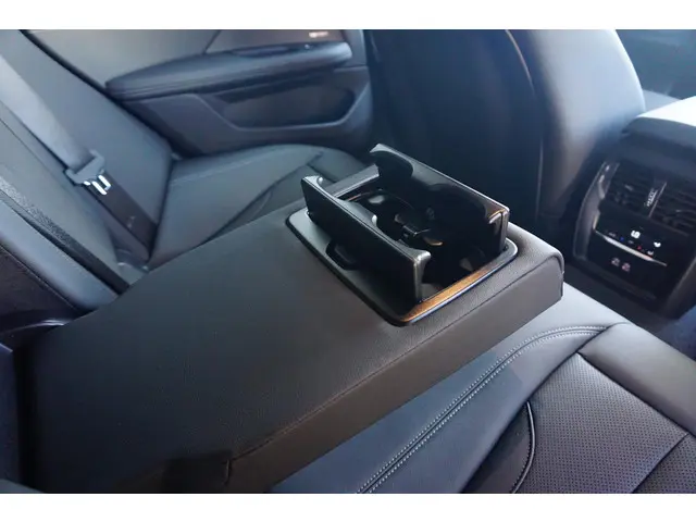 BMW i4 eDrive40 2025 Elektrisch 26