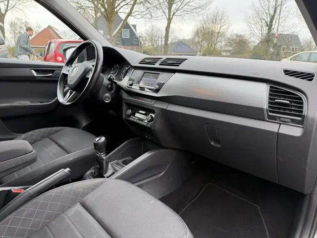 Škoda Fabia 1.2 TSI First Edition Style 2015 Benzine 8