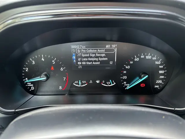Ford Focus 1.5 EcoBoost ST Line Business 2020 Benzine 16