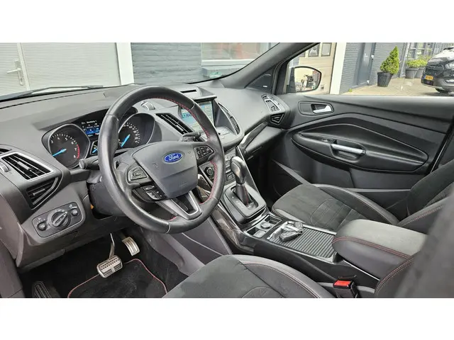 Ford Kuga 1.5 EcoBoost ST Line 2018 Benzine 12
