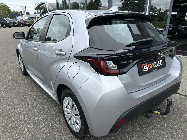 Mazda 2 Hybrid 1.5 Pure 2023 Hybride Benzine 4
