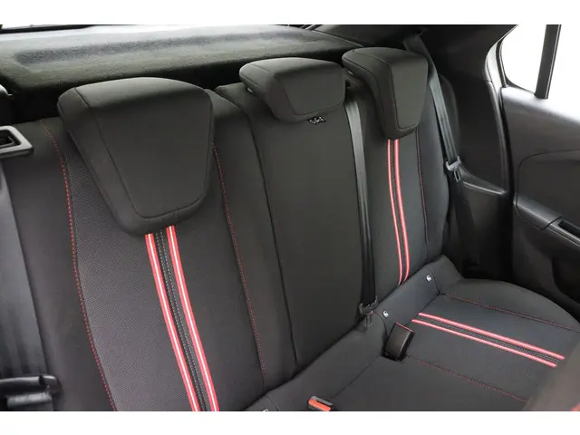 Opel Corsa 1.2 Turbo 130pk Automaat GS 2023 Benzine 16