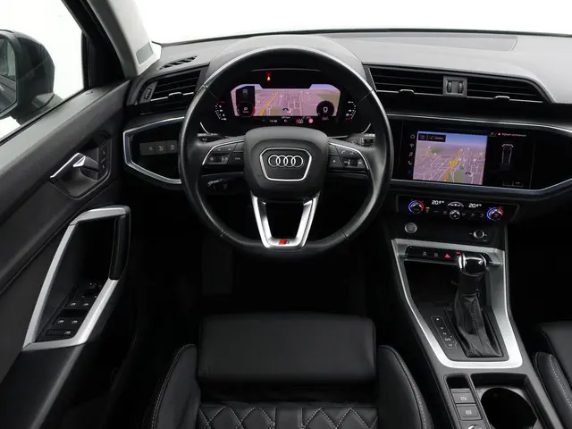 Audi Q3 35 TFSI S Edition Aut- 2020 Hybride Benzine 6