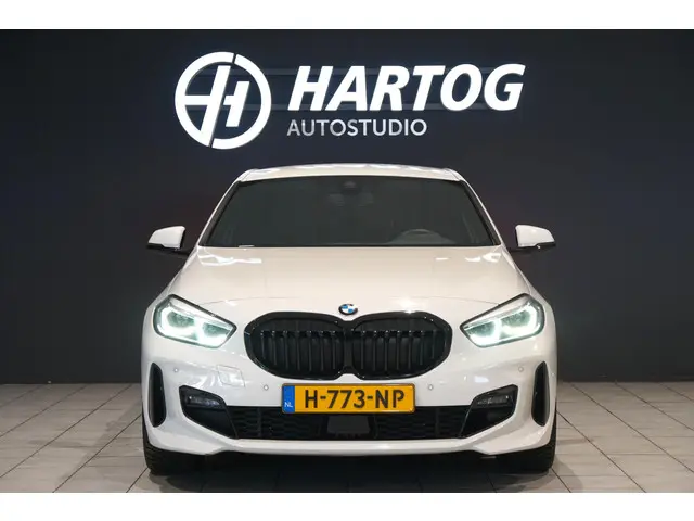 BMW 1 Serie 118i 2020 Benzine 10