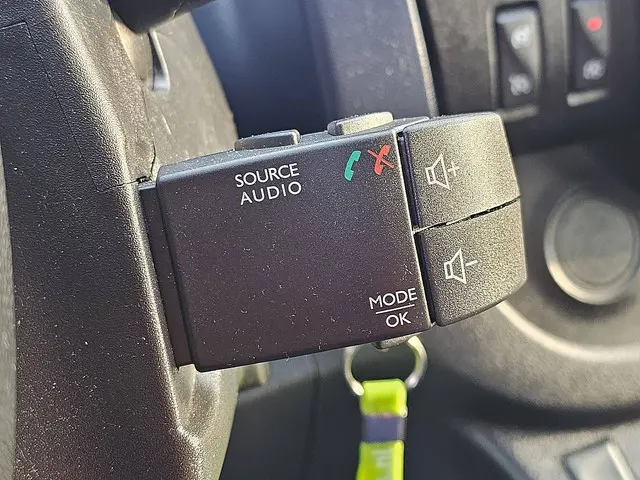 Opel Vivaro 1.6 2019 Diesel 11