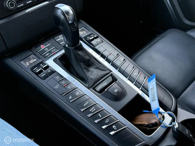 Porsche Macan 3.6 Turbo BOMVOL, NIEUWSTAAT 2016 Benzine 19