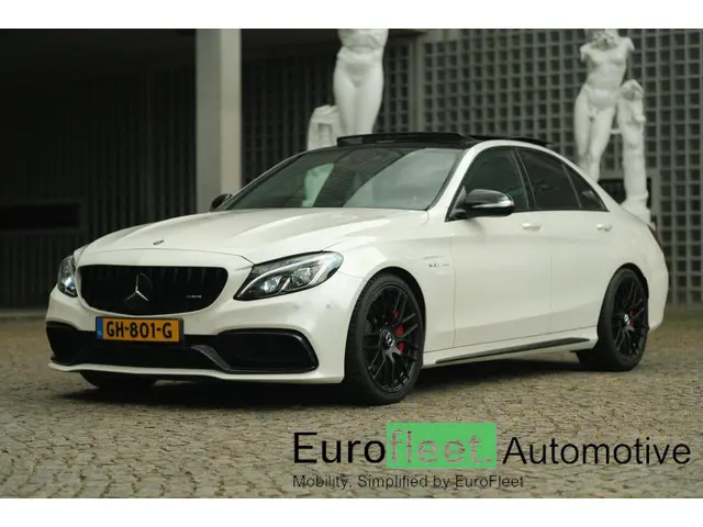 Mercedes-Benz C-Klasse AMG 63 S 2015 Benzine