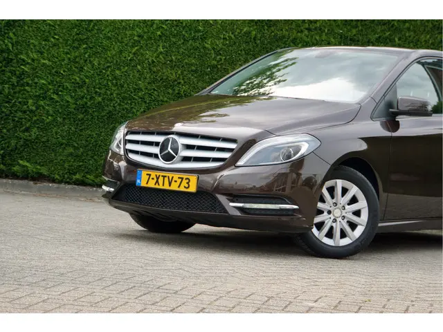 Mercedes-Benz B-Klasse B 180 Ambition 2014 Benzine 24