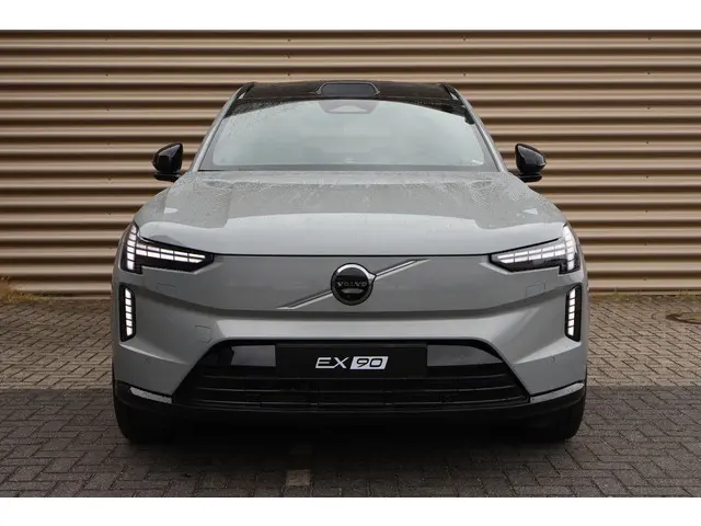Volvo EX90 Twin Motor Ultra 7p. 111 kWh 2025 Elektrisch 4