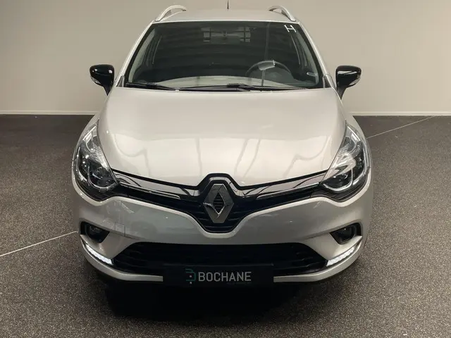 Renault Clio Estate 0.9 TCe Limited 2020 Benzine 16