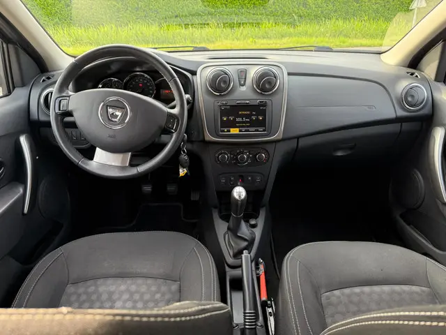 Dacia Logan MCV 0.9 TCe Prestige 2014 Benzine 10