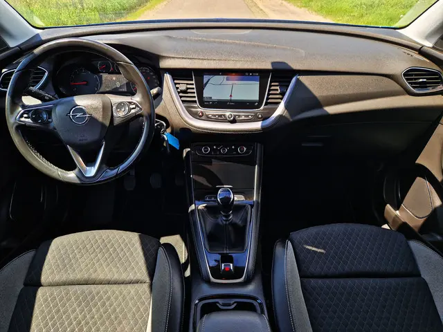 Opel Grandland X 1.2 Turbo 2019 Benzine 14