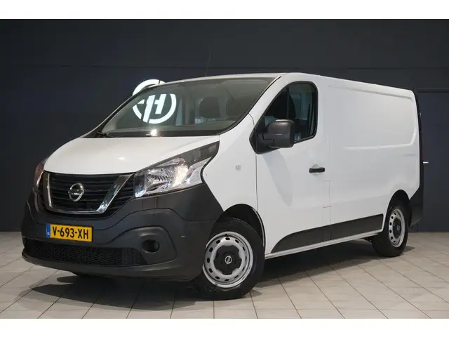Nissan NV300