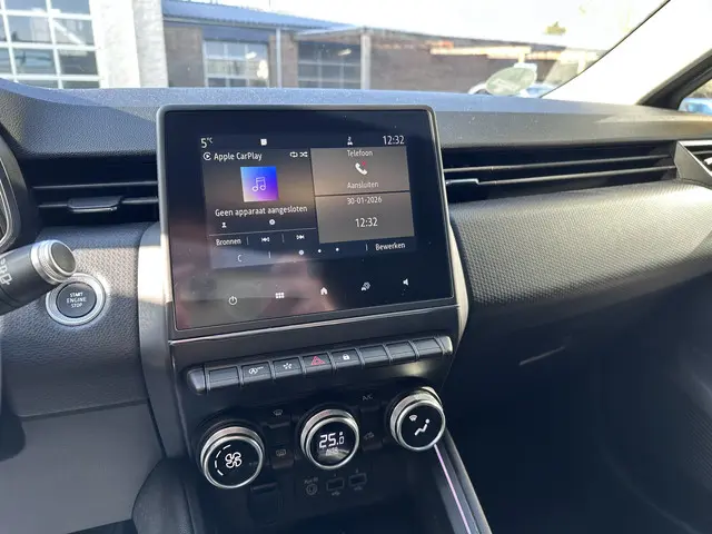 Renault Clio 1.3 TCe Intens 2019 Benzine 24