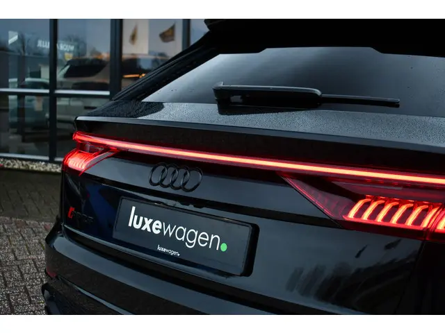 Audi RSQ8 4.0 TFSI quattro 810pk 2022 Benzine 35