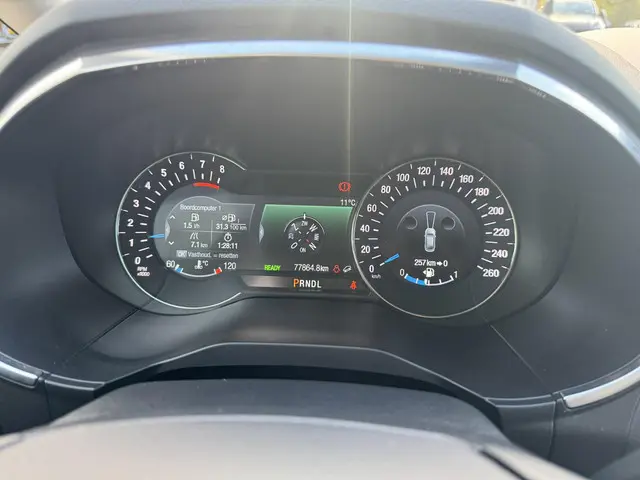 Ford Galaxy 2.5 Titanium FHEV 2023 Hybride Benzine 12