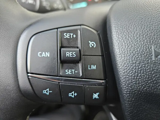 Ford Puma 1.0 EcoBoost Hybrid ST-Line 2024 Benzine 18