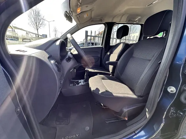 Dacia Lodgy 1.2 TCe Série Limitée 2018 Benzine 11