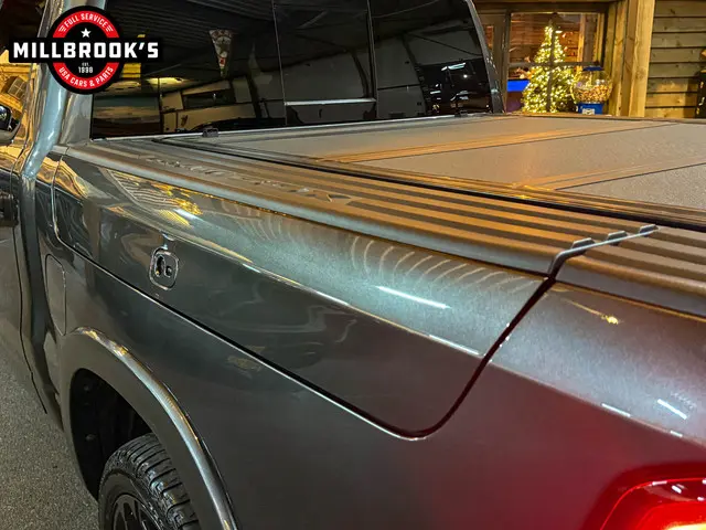 Dodge Ram 1500 5.7 V8 4x4 Crew Cab Limited 2023 LPG/Gas 6