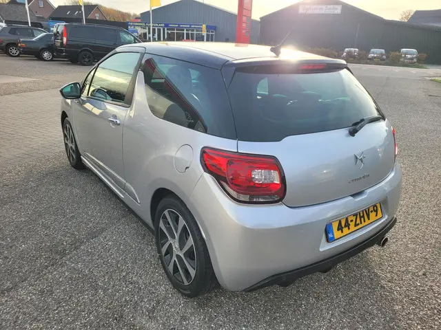 Citroën DS3 1.2 VTi Business 2012 Benzine 4