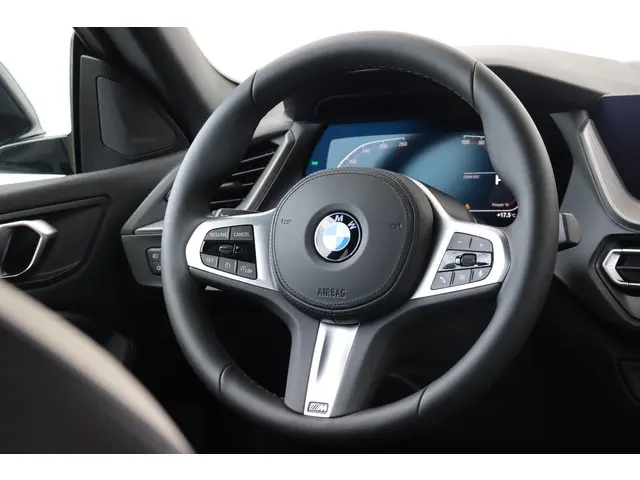 BMW 2 Serie Gran Coupé 220i 2023 Benzine 11