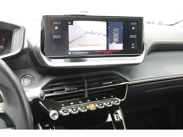 Peugeot 2008 1.2 PureTech GT-Line 2020 Benzine 25